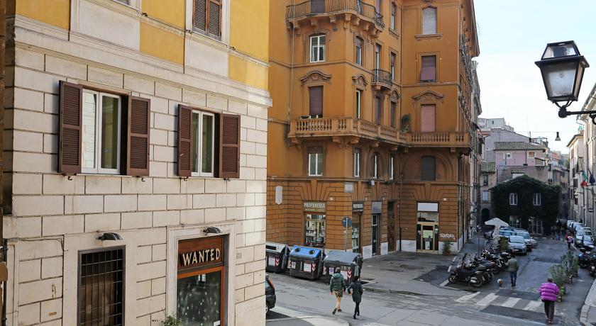 House Monti 1875 Hotel Rome Room photo